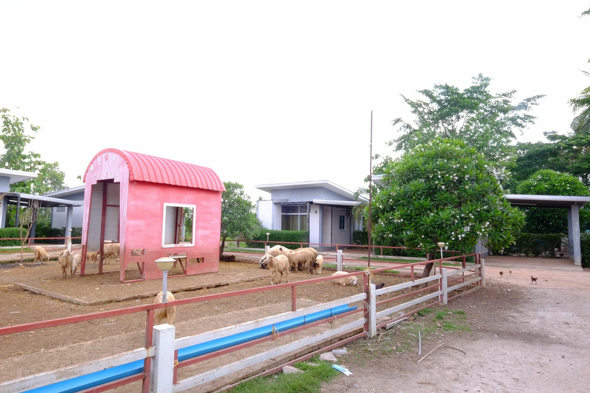Sixty-Nine Resort Nakhon Phanom Εξωτερικό φωτογραφία